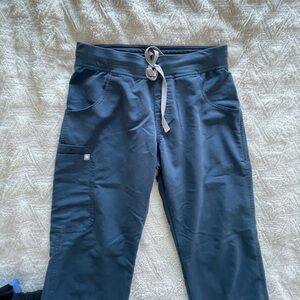 Kade Cargo Figs Scrubs - Dark Harbor (Small)